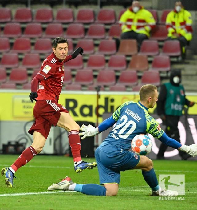 金年会包含这也行？西亚卡姆关键时刻刷新纪录纽卡斯尔围绕社区盾迎来里程碑，罗马伤情更新备战中超的词条